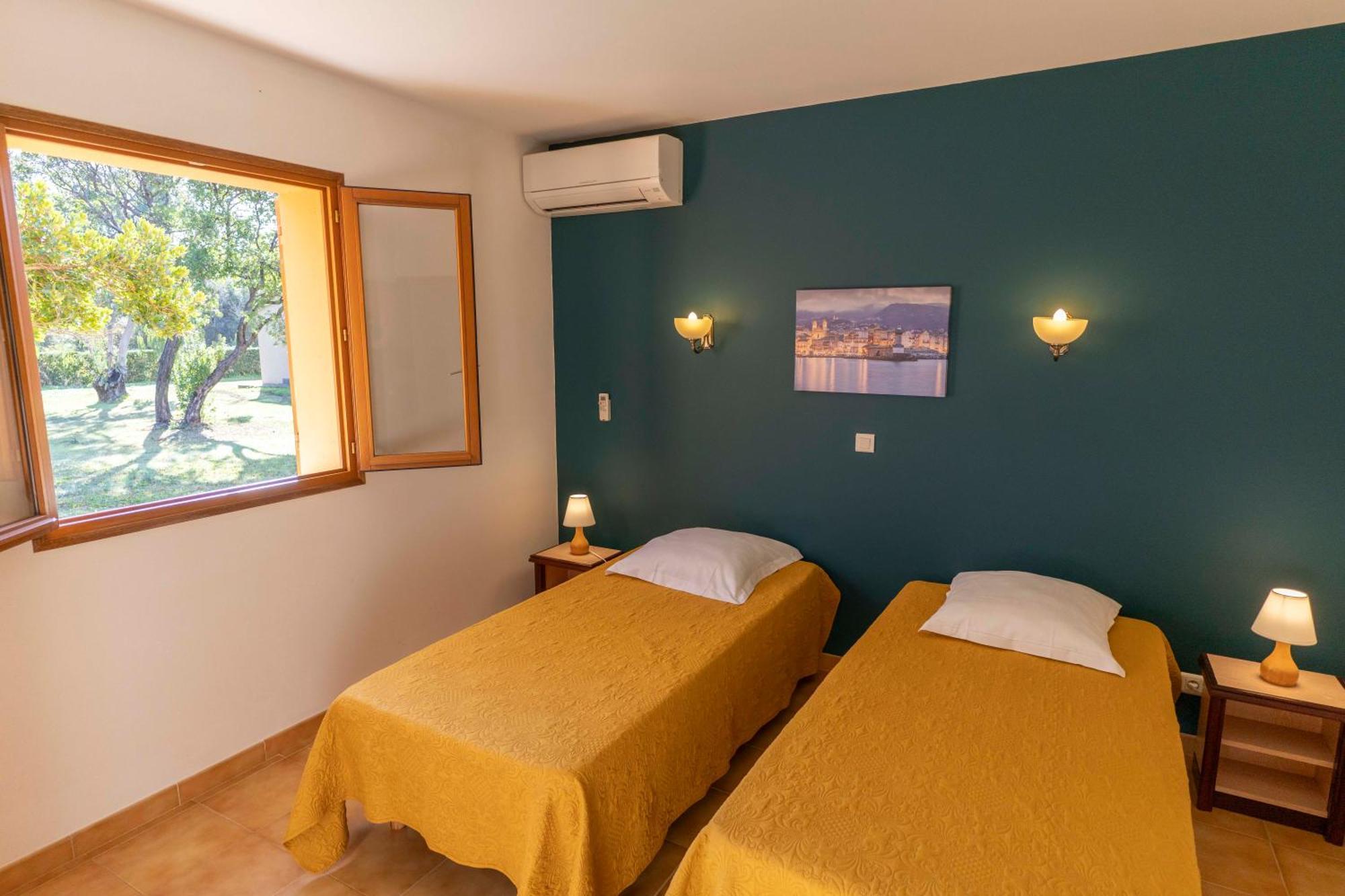 Residence Mare E Sole Taglio-Isolaccio المظهر الخارجي الصورة